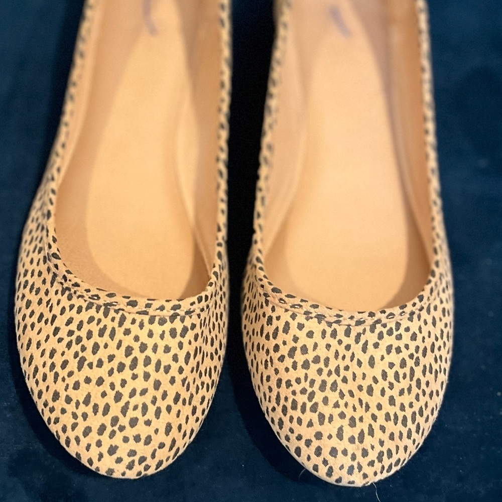 Leopard flats